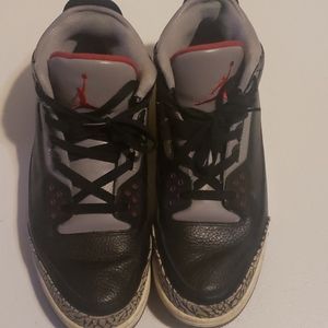Jordan 3 black and cement